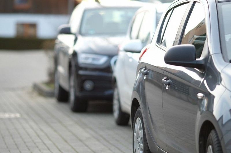 В августе в Улан-Удэ заработают платные парковки на улицах Балтахинова и Кирова