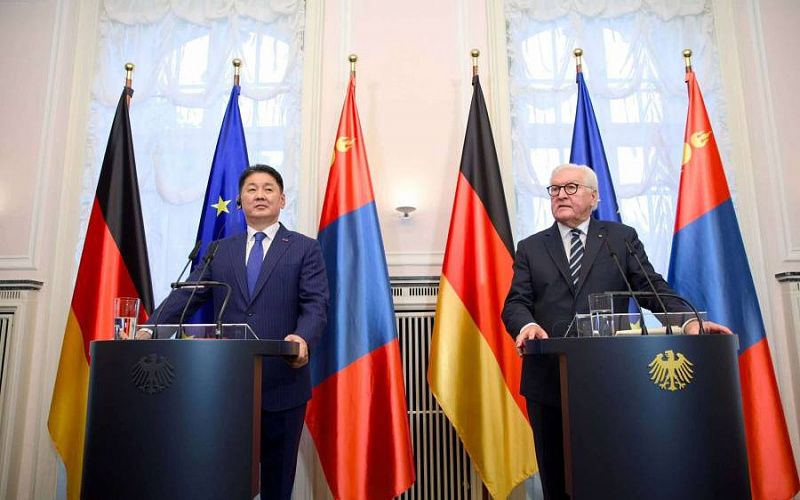 Президенты Монголии и Германии провели пресс-конференцию по итогам официальных переговоров