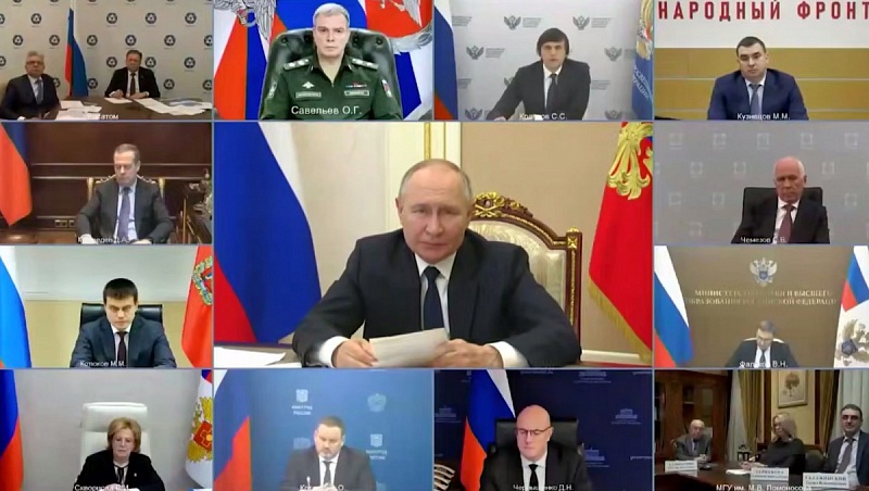 В России обновят школьные программы по математике и естественным наукам
