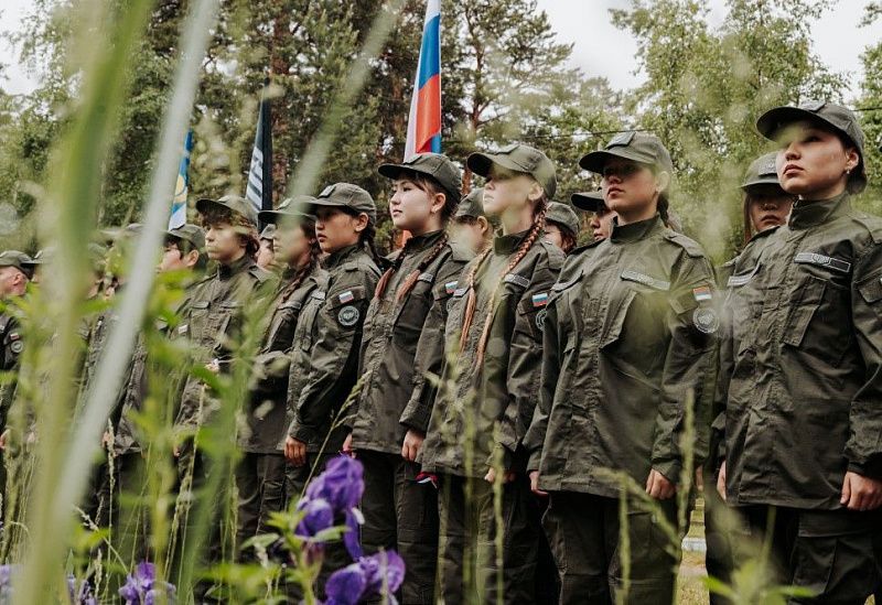 В Бурятии детский лагерь готовит будущих защитников Отечества по программе «Время юных героев»