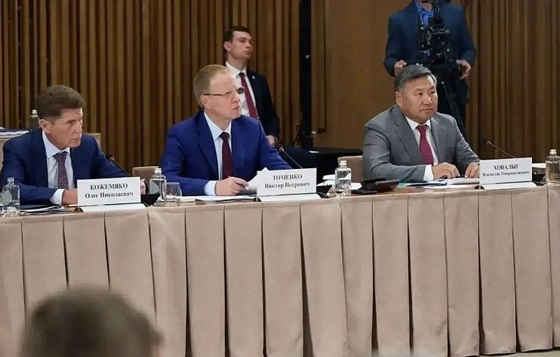 Владислав Ховалыг принял участие в совещании по развитию туризма и индустрии гостеприимства в России