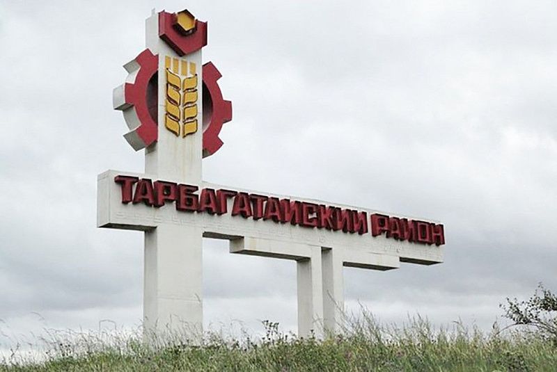 Глава Бурятии начал рабочую поездку в Тарбагатайский район
