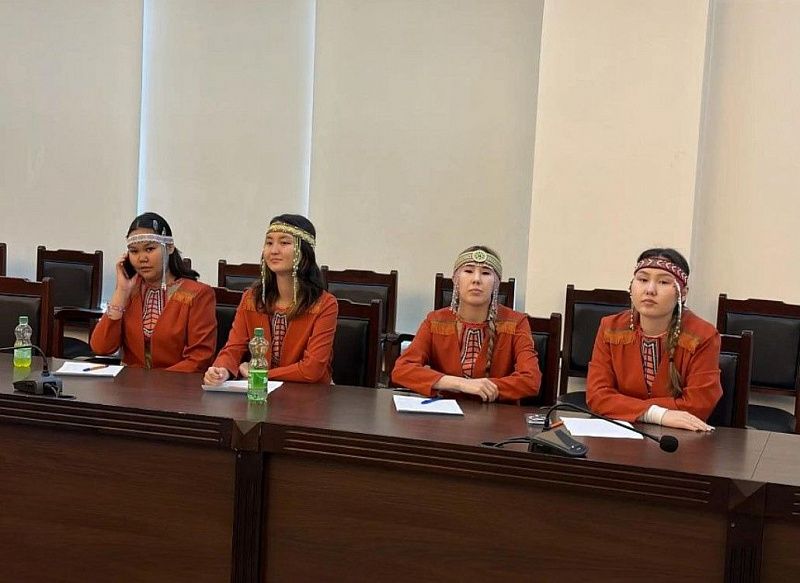 В Бурятии провели Всероссийский диктант на эвенкийском языке