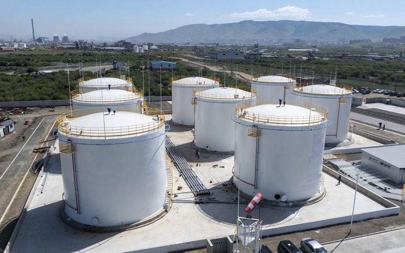 Монголия строит и расширяет 22 склада нефтепродуктов