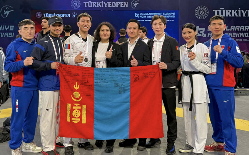 Монгольские спортсмены завоевали серебряные медали на турнире Turkish Open 2026