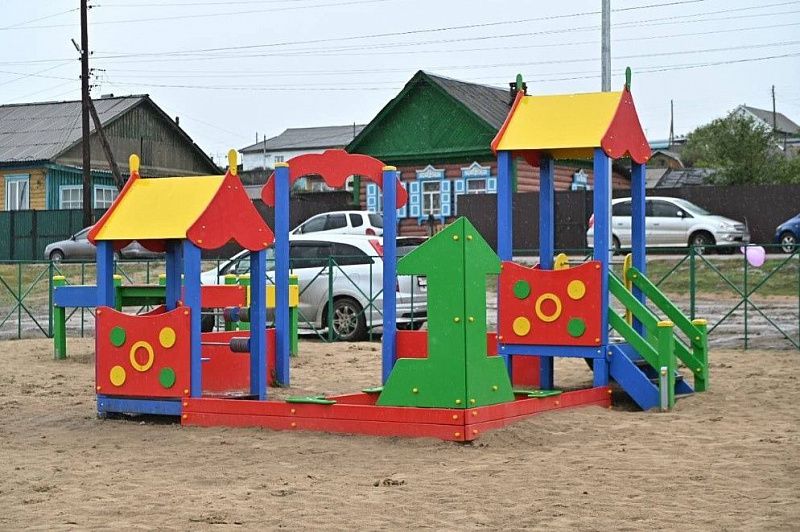 В Мухоршибирском районе открылась новая дворовая площадка