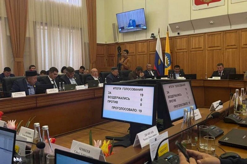 Парламентарии Калмыкии поддержали закон о семеноводстве