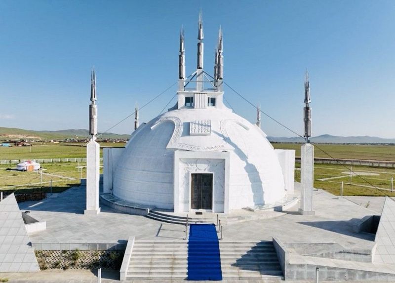 Состоялось торжественное открытие туристического комплекса «Их Хуралдай»