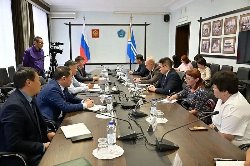Минэнергетики Тувы намерено заключить с собственникам АЗС соглашения по фиксации цен на бензин