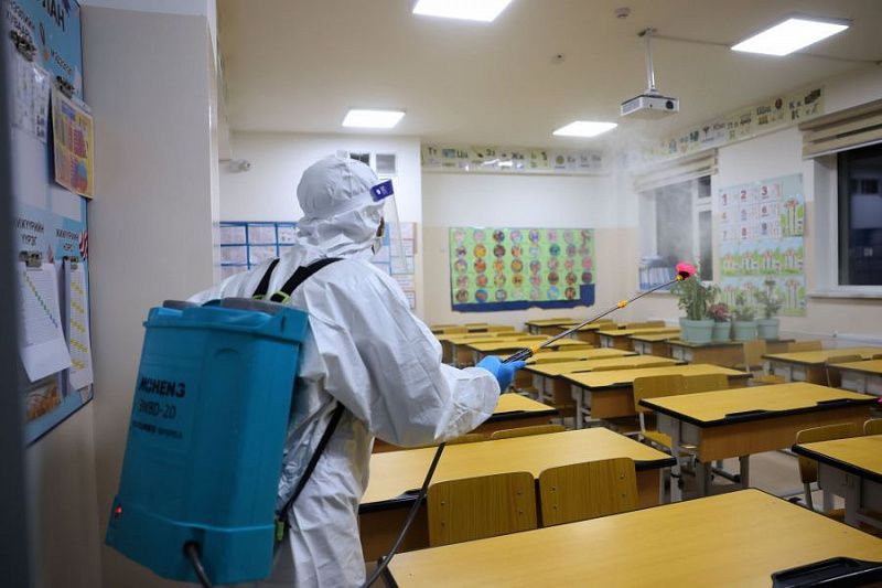 В 182 школах Улан-Батора началась дезинфекция