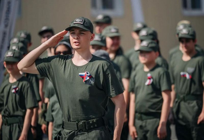 Снайпинг, управление БПЛА и кибербезопасность: что ждёт молодёжь на сменах «Время юных героев» от Центра «ВОИН»