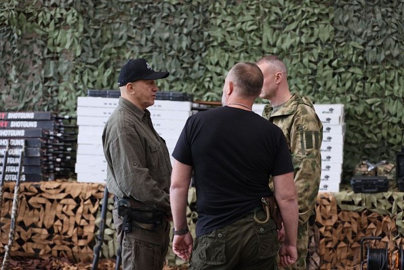 Вице-премьер Юрий Трутнев рассказал о помощи дальневосточников Донбассу