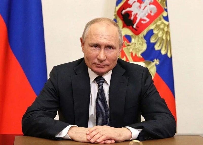Владимир Путин поздравил с праздником Белого месяца