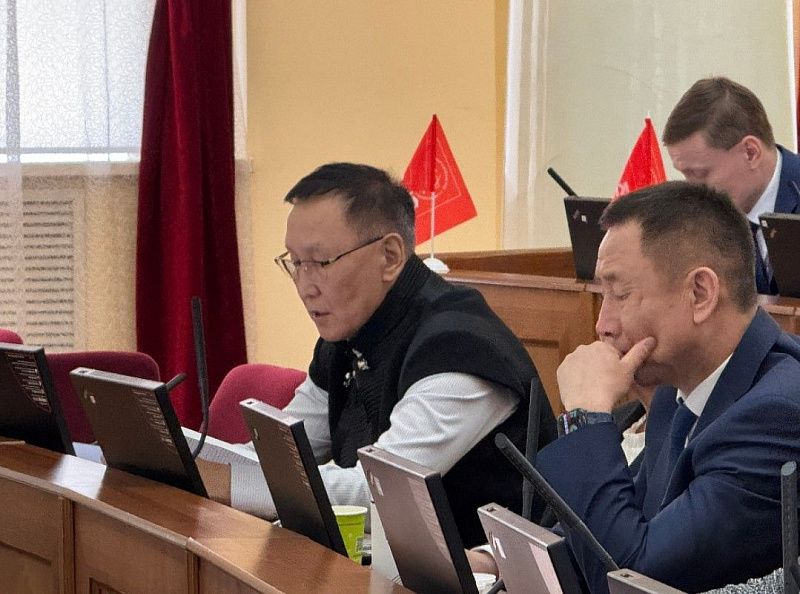 Внесены изменения в региональный закон «О государственных наградах Республики Бурятия»