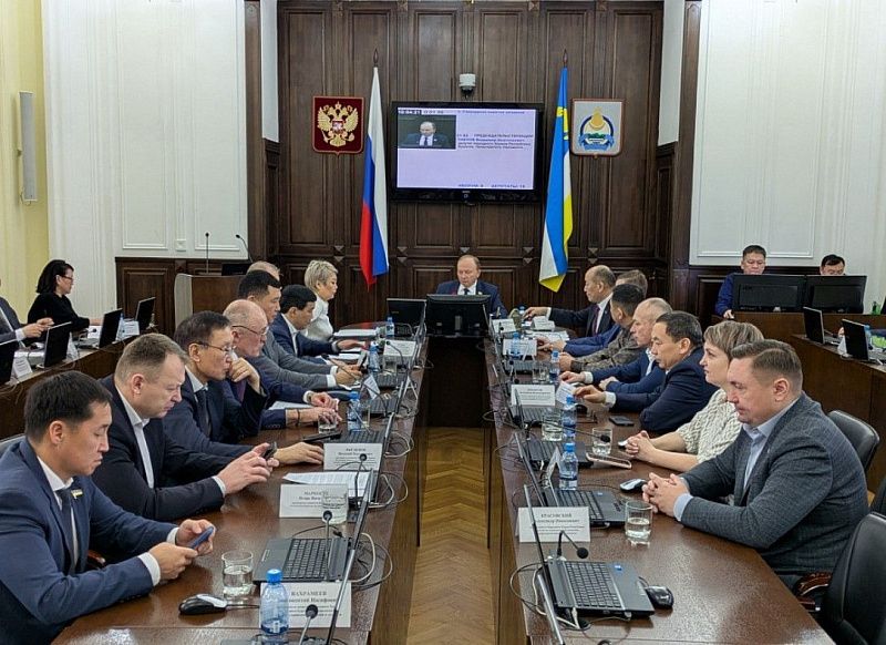 Совет Народного Хурала утвердил проект повестки февральской сессии