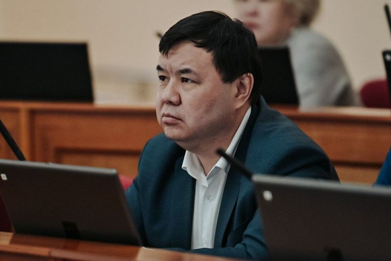 Владимир Хингелов согласован на пост министра экономики Бурятии