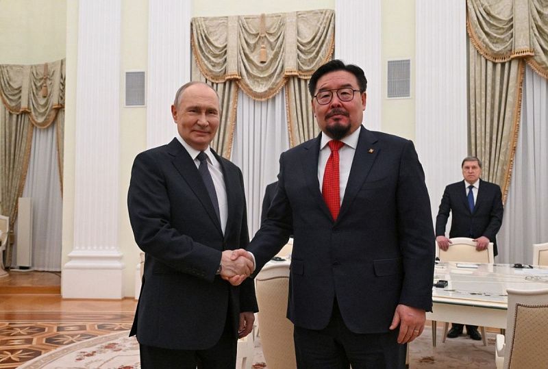 Владимир Путин принял в Кремле Премьер-министра Монголии Гомбожавын Занданшатара